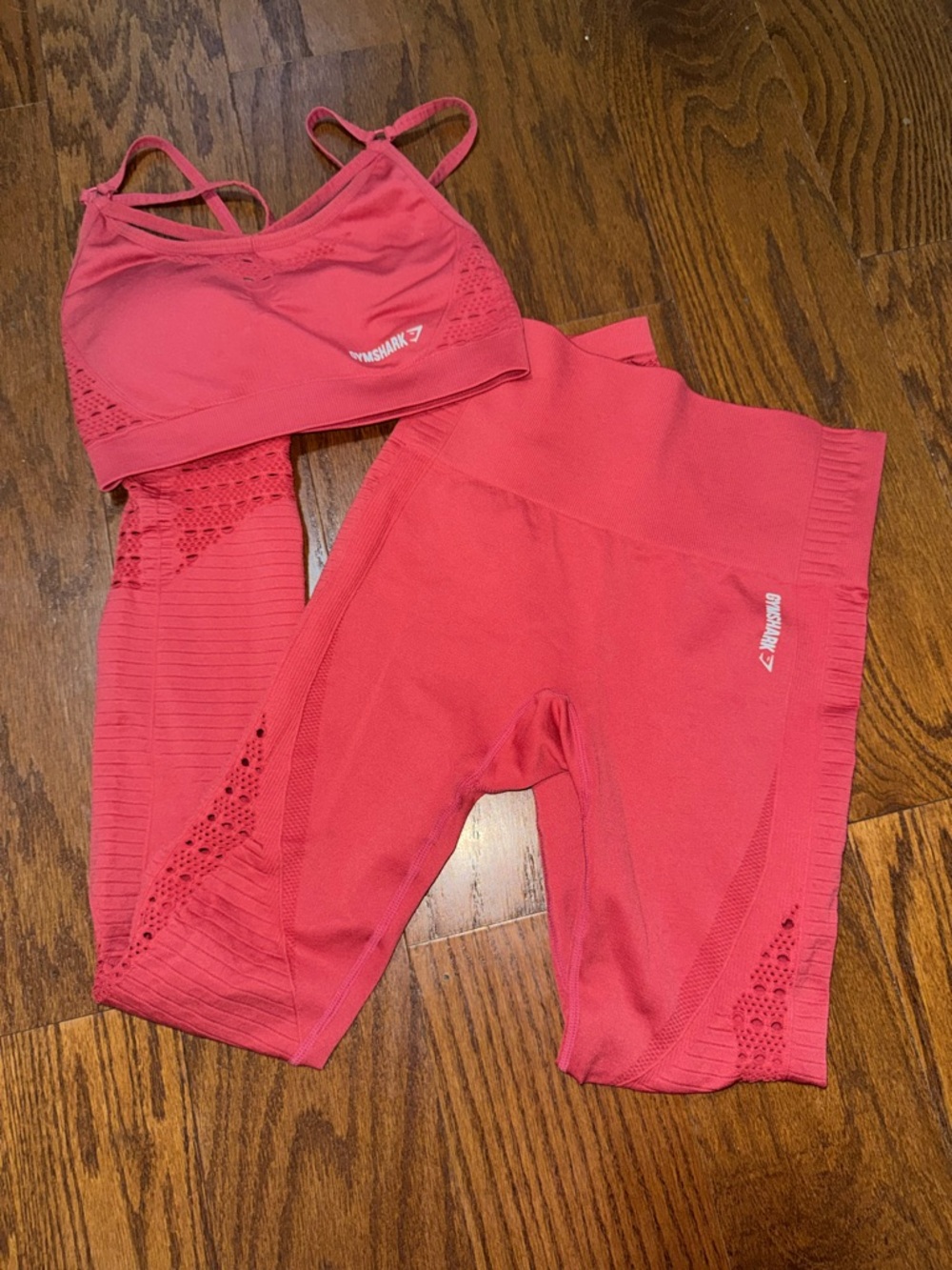 Gymshark Coral Pink Seamless Active Set - Sports Bra & Biker Shorts